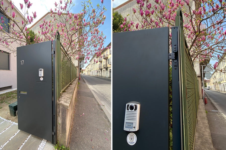 Cerniera 3D a scomparsa (montaggio interno porta)